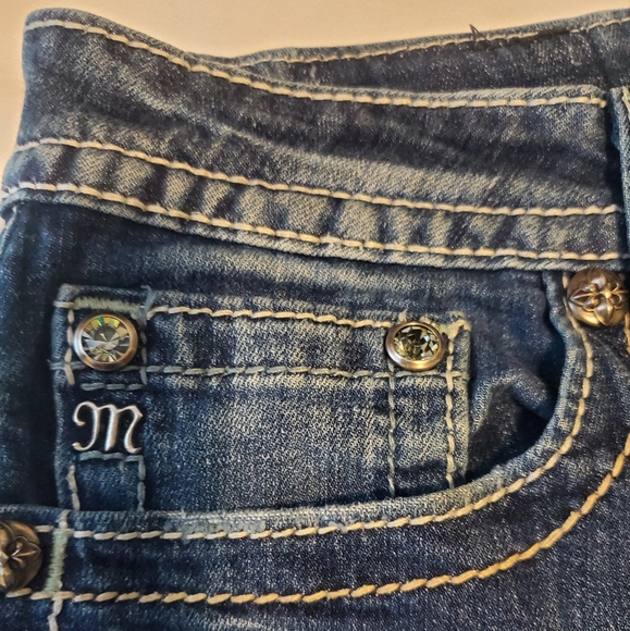 Miss Me Jean's - Picture 3 of 6